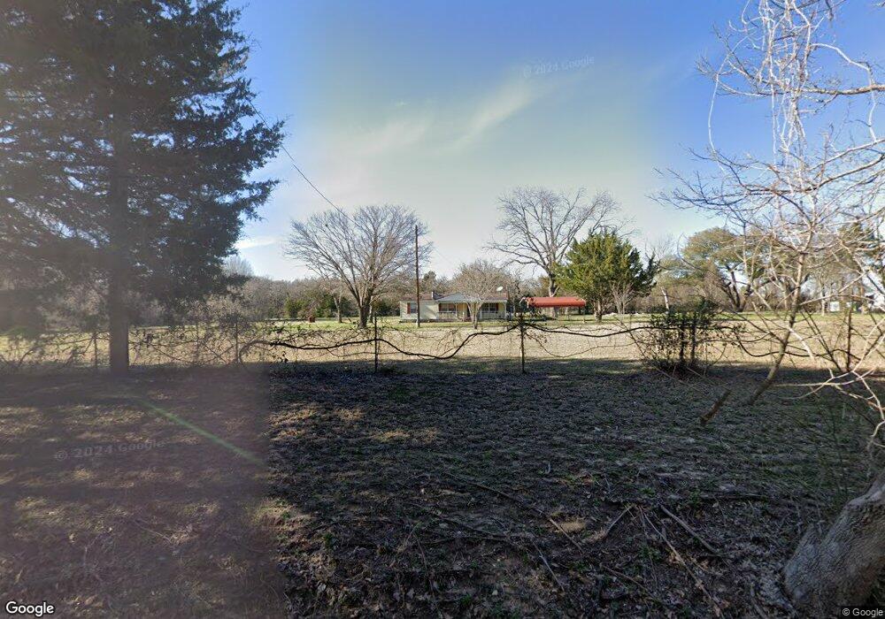 562 Oak Valley Ln, Corsicana, TX 75110 - photo 1