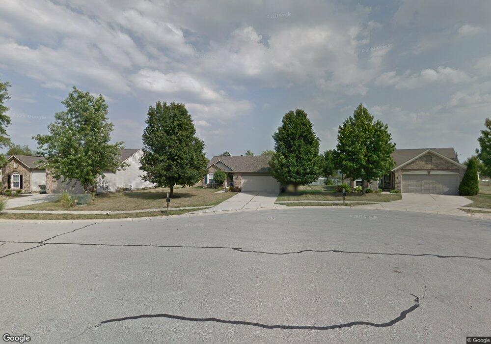 13231 Golden Ash Ct, Fishers, IN 46038 - photo 1