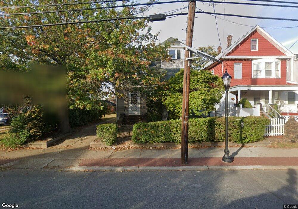 622 Roosevelt Ave, Carteret, NJ 07008 - photo 1