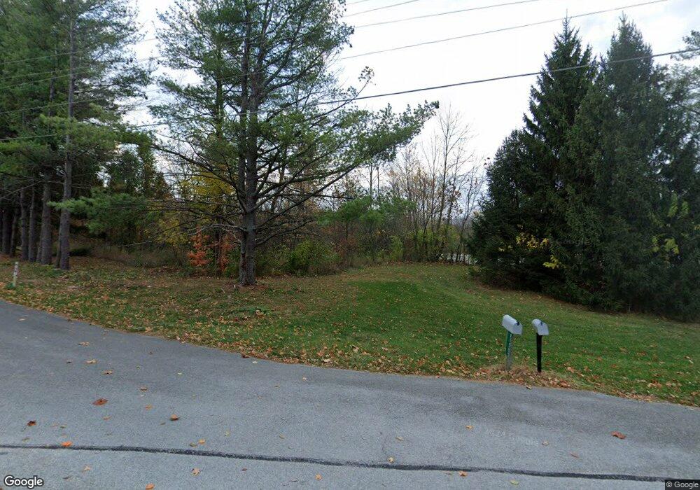 11563 Glynwood Rd, Wapakoneta, OH 45895 - photo 1