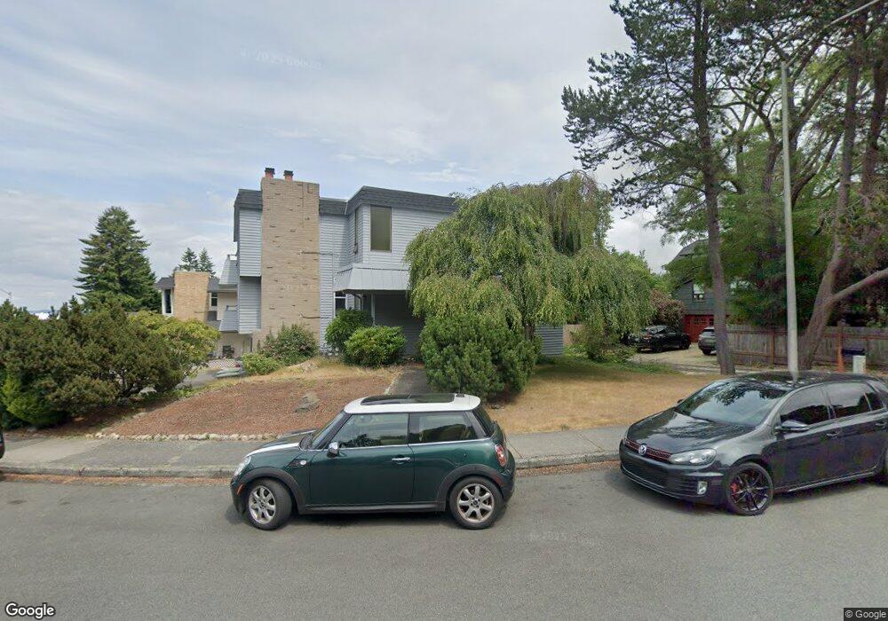 565 Elm Way, Edmonds, WA 98020 - photo 1