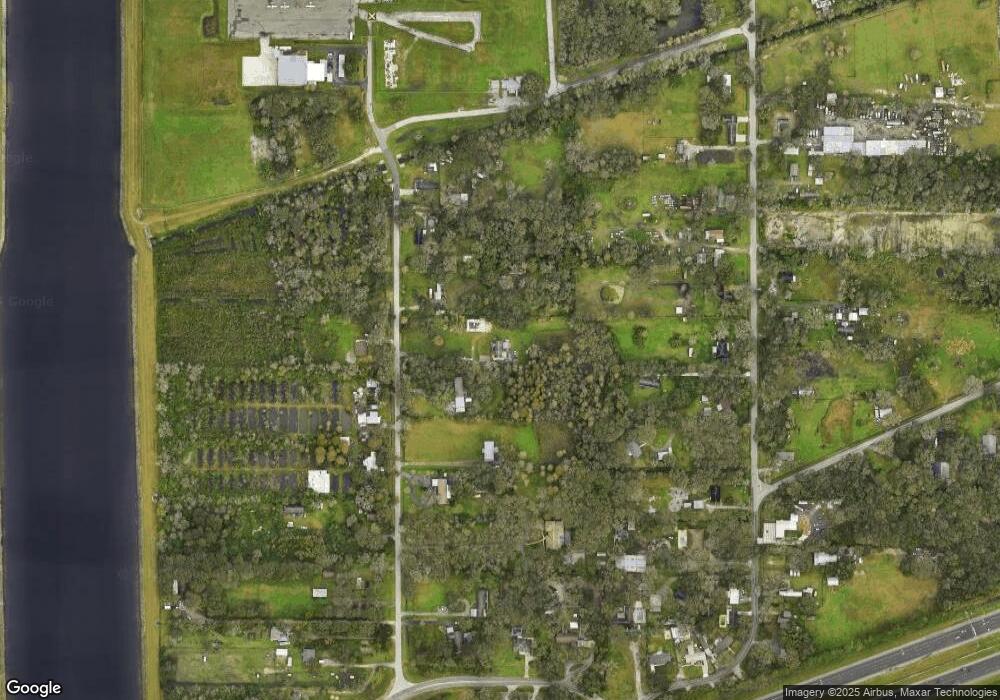 5605 Wilkins Rd, Tampa, FL 33610 - photo 1