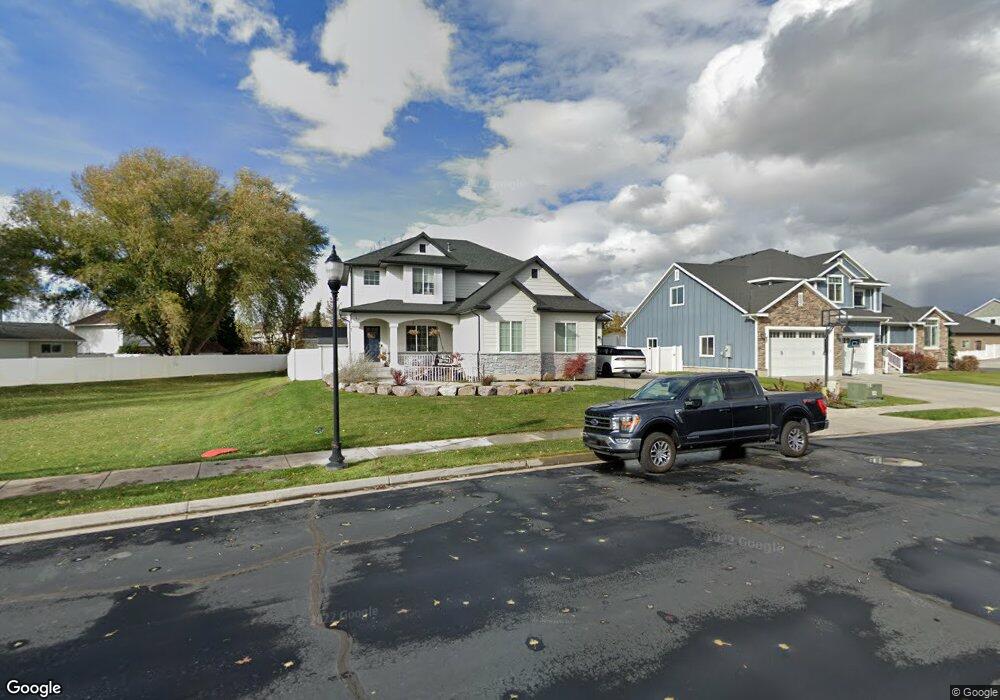 862 Weaver Ln, Layton, UT 84041 - photo 1