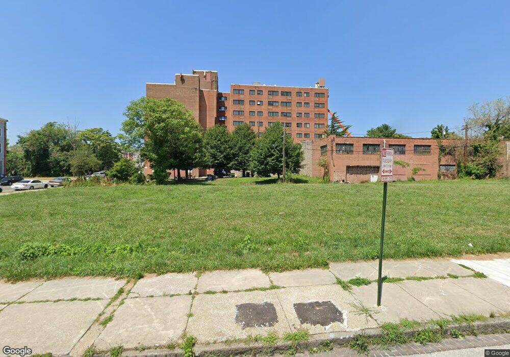 1008 N Stricker St, Baltimore, MD 21217 - photo 1