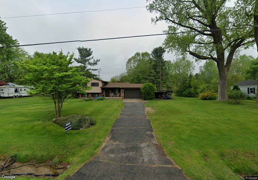 6363 N Mckinley Rd, Flushing, MI 48433 - photo 1