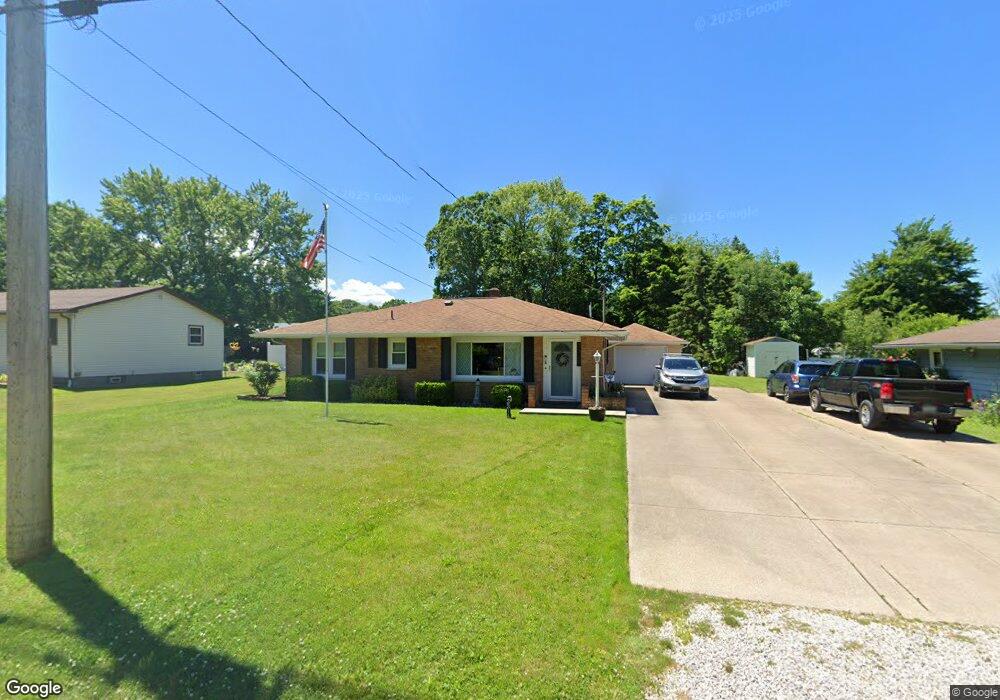 3314 Amherst Rd, Erie, PA 16506 - photo 1