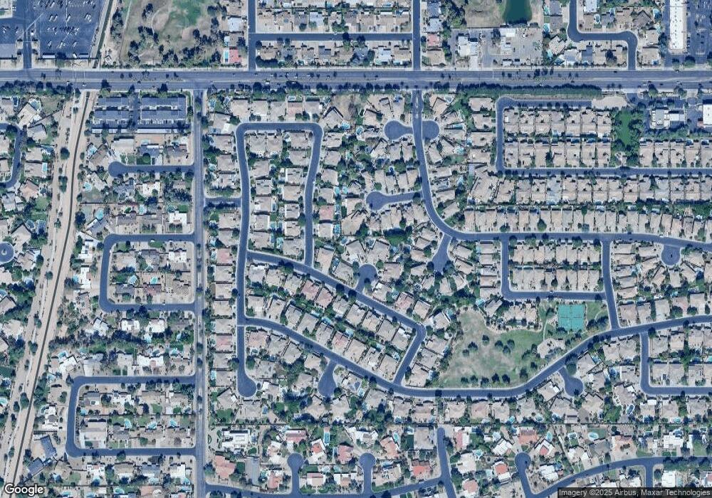 154 E Louis Way, Tempe, AZ 85284 - photo 1