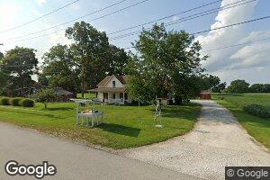 407 E Main St, Perry, IL 62362