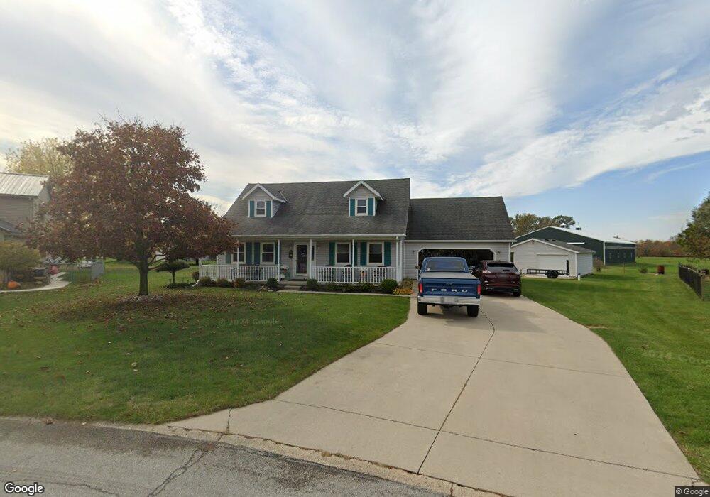 17133 Tecumseh Dr W, Wapakoneta, OH 45895 - photo 1