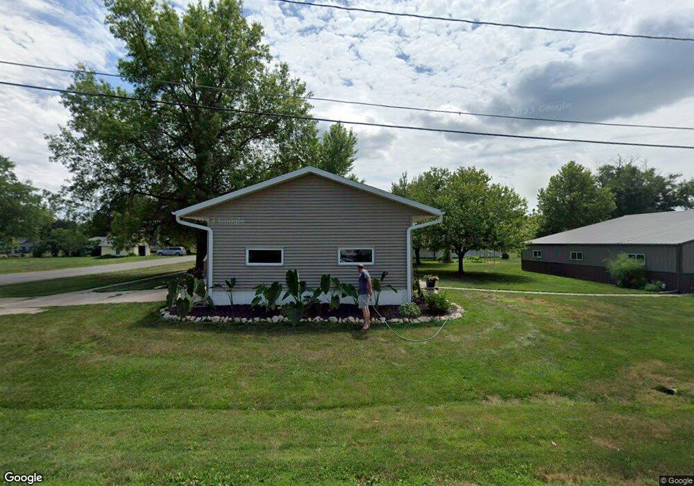 119 Main St, Grandview, IA 52752 - photo 1