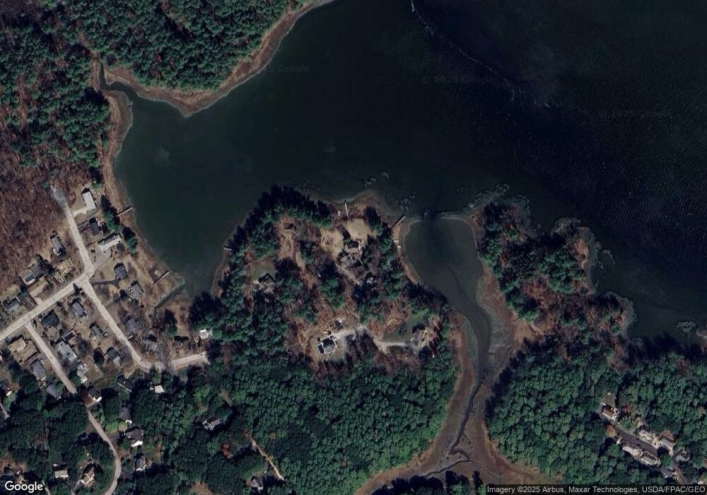 37 Mill Pond Rd, Kittery, ME 03904 - photo 1