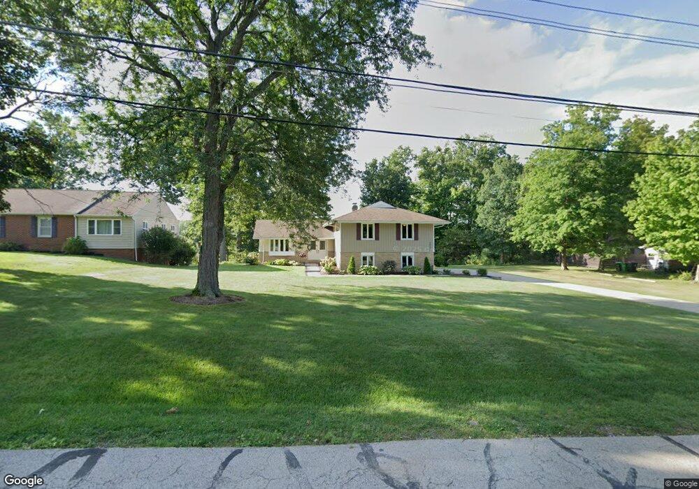 30470 Bridle Path Trail, Wickliffe, OH 44092 - photo 1