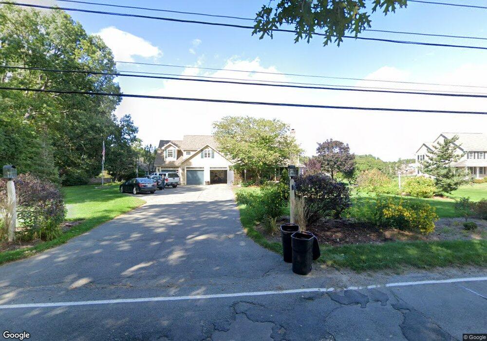 557 Forest St, Methuen, MA 01844 - photo 1