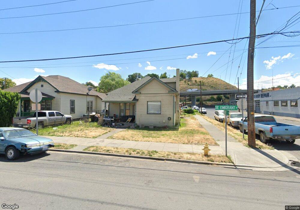 604 SE Emigrant Ave, Pendleton, OR 97801 - photo 1