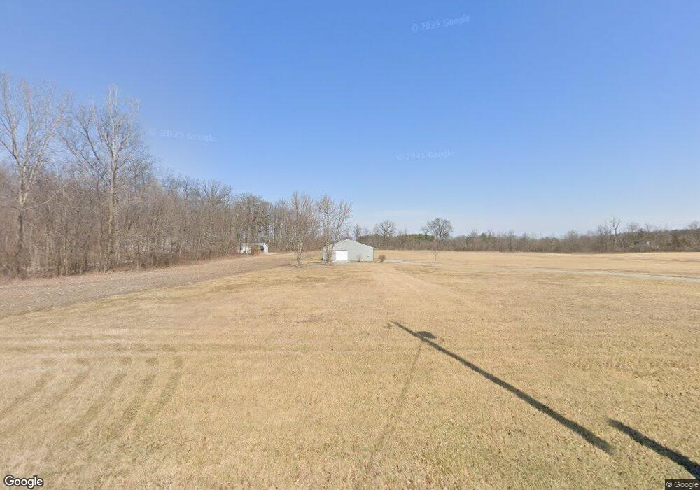 6275 Reservoir Rd, Lima, OH 45801 - photo 1