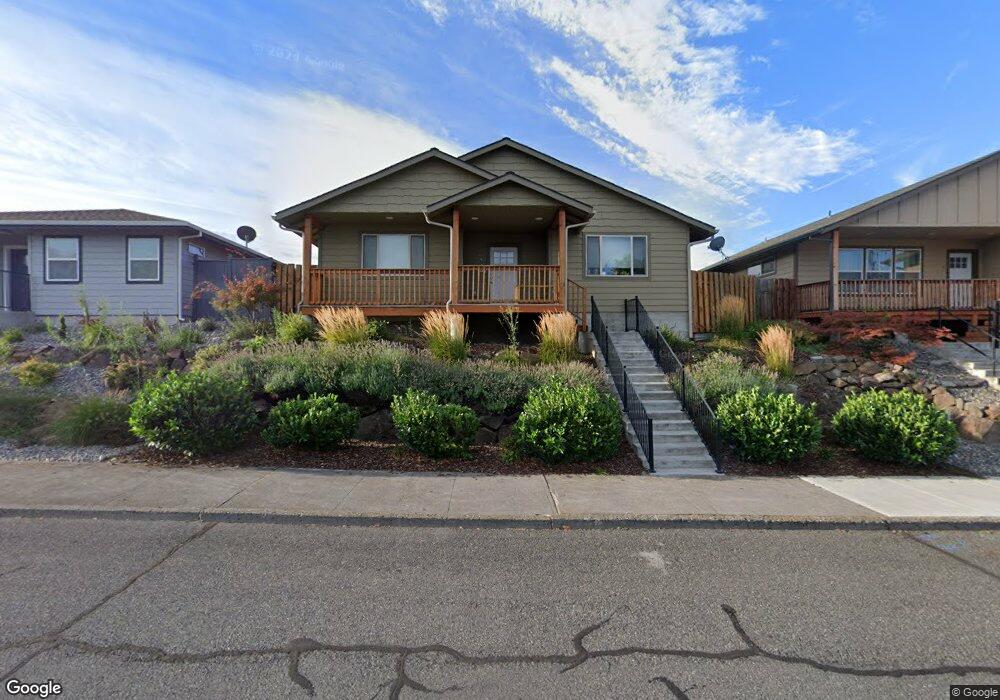 1430 E 11th St unit 17, the Dalles, OR 97058 - photo 1