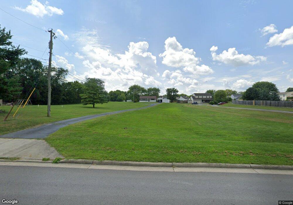 1789 Bluhm Rd, Columbus, OH 43223 - photo 1