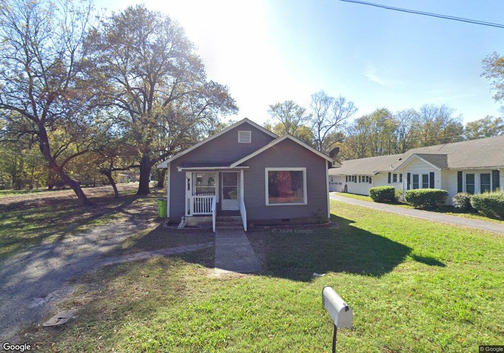 412 E 4th St, Stuttgart, AR 72160 - photo 1