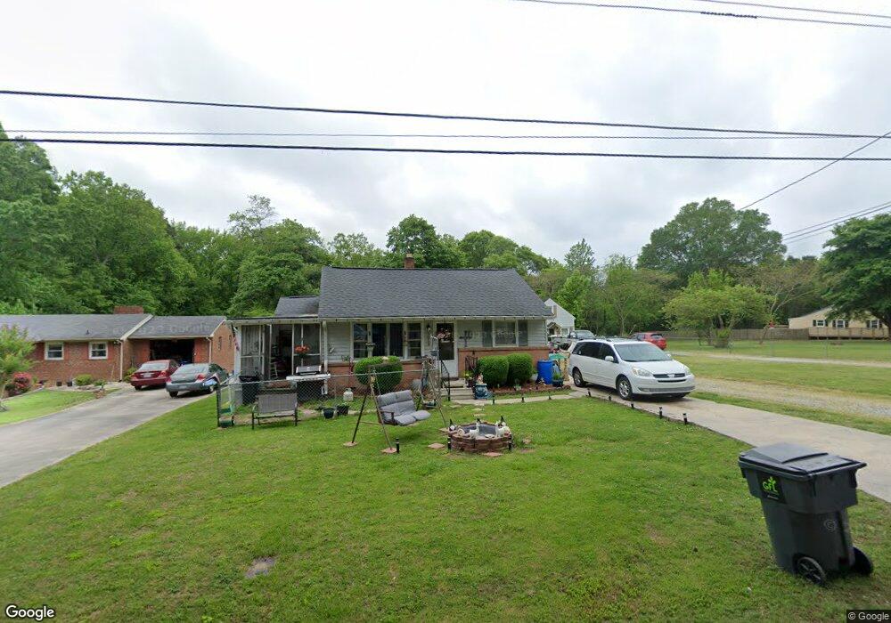 1858 Sechrest Cir, High Point, NC 27263 - photo 1