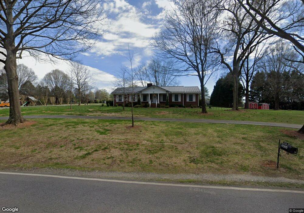 2426 S Chipley Ford Rd, Statesville, NC 28625 - photo 1