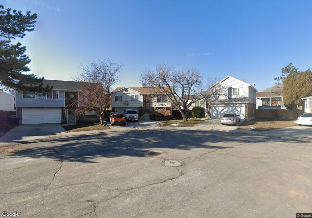 3055 Linton Cir, West Jordan, UT 84088 - photo 1