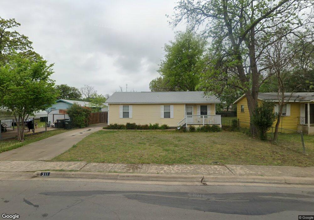 311 E Grove St, San Marcos, TX 78666 - photo 1