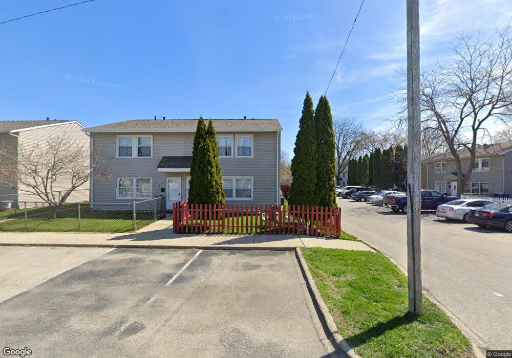 1239 S Fulton Ave, Waukegan, IL 60085 - photo 1