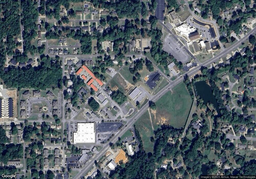 2717 Rainbow Dr, Rainbow City, AL 35906 - photo 1