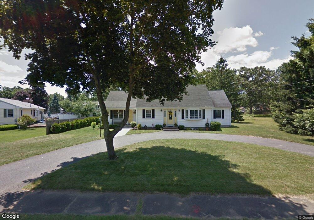 15 Robin Ln, Feeding Hills, MA 01030 - photo 1