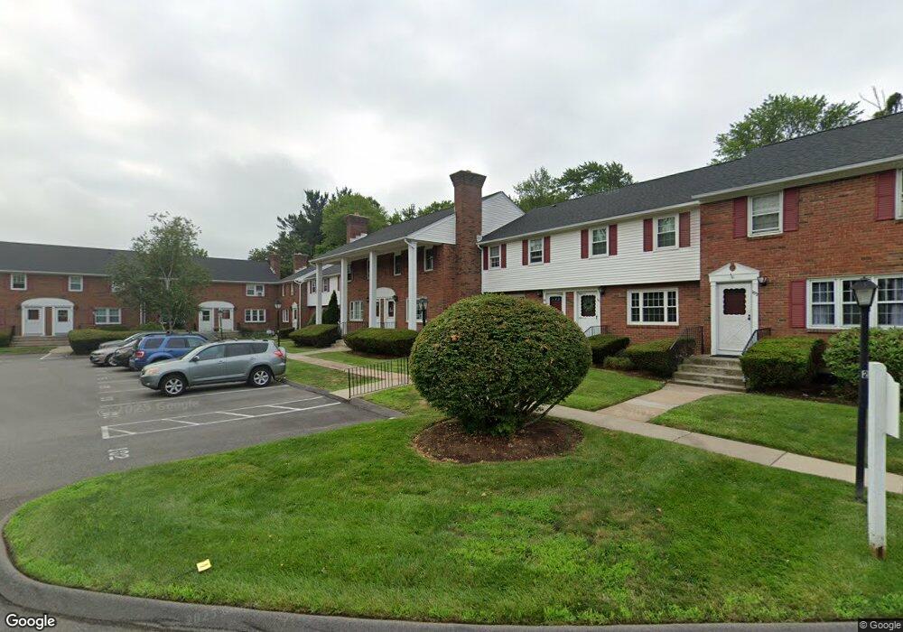 98 Brandywine Ln, Suffield, CT 06078 - photo 1