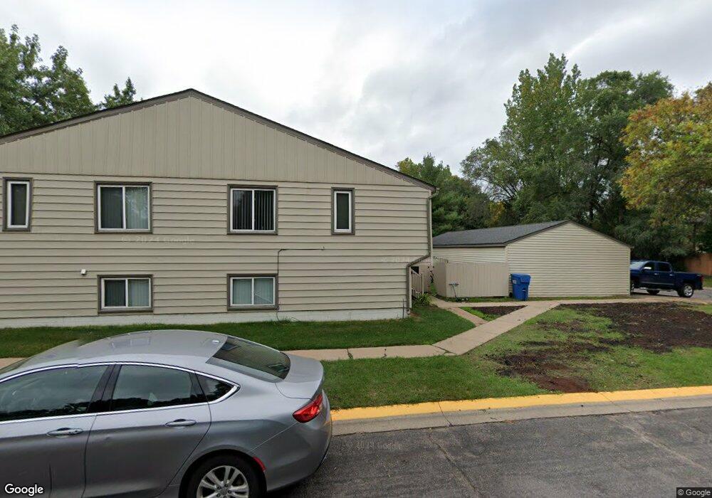 2828 118th Ave NW, Coon Rapids, MN 55433 - photo 1