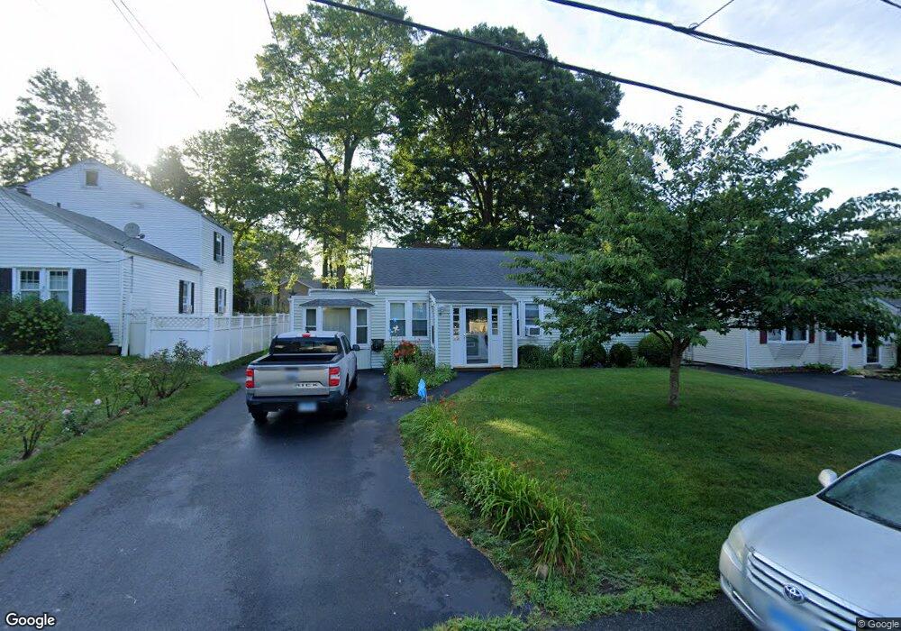 23 Rutz St, Stamford, CT 06906 - photo 1