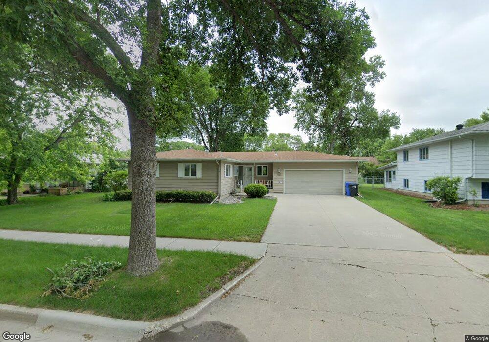 2837 2nd St N, Fargo, ND 58102 - photo 1