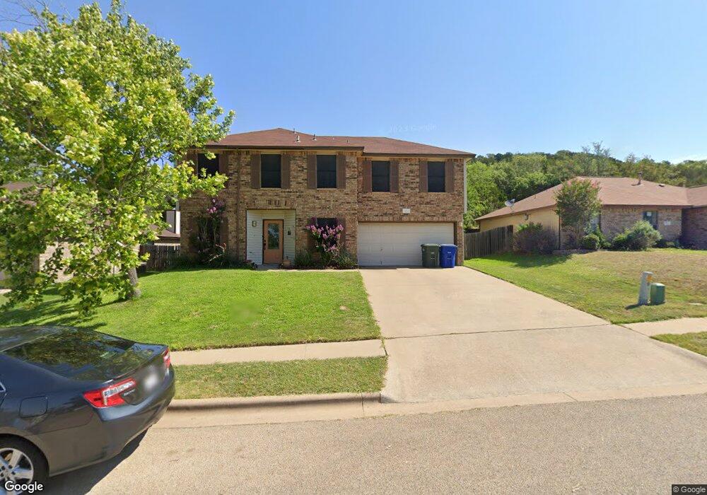 303 Dillon Dr, Copperas Cove, TX 76522 - photo 1