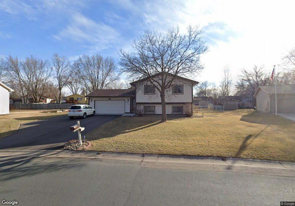 9729 Valley Forge Ln N, Maple Grove, MN 55369 - photo 1