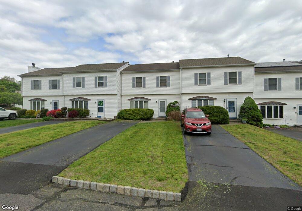 5 Melucci Ct, West Haverstraw, NY 10993 - photo 1