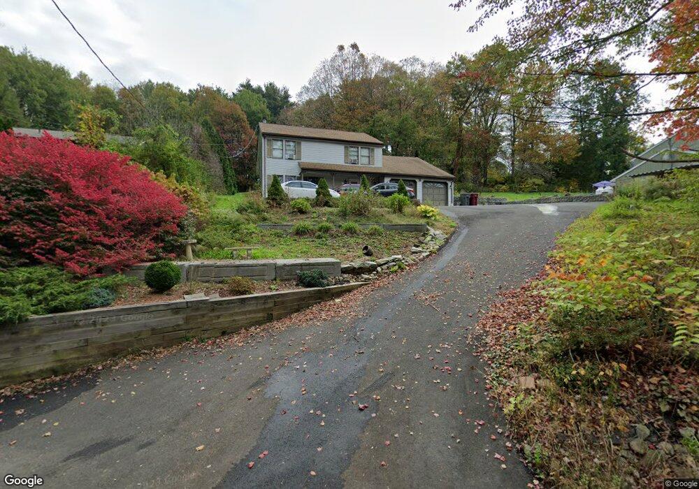 325 Allerton Rd, Naugatuck, CT 06770 - photo 1