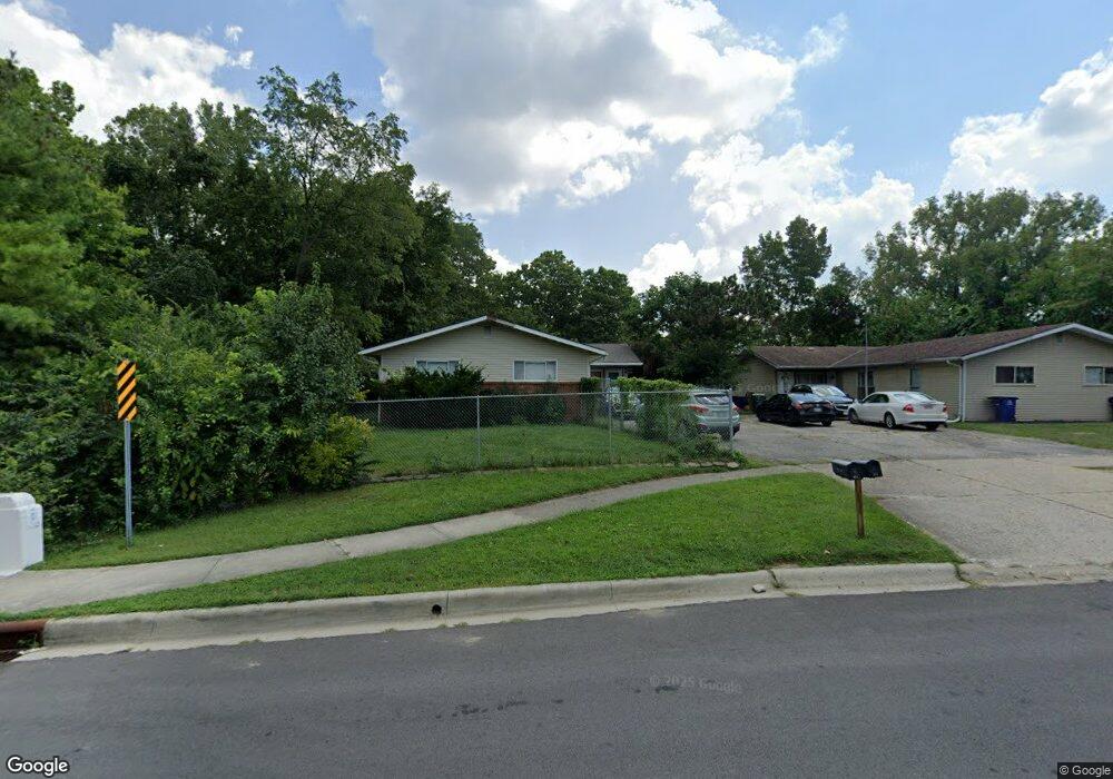 1676 Riverbend Rd unit 678, Columbus, OH 43223 - photo 1