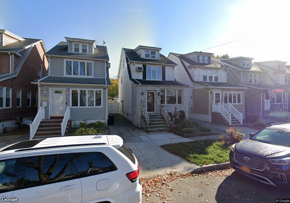 137-21 96th St, Jamaica, NY 11417 - photo 1