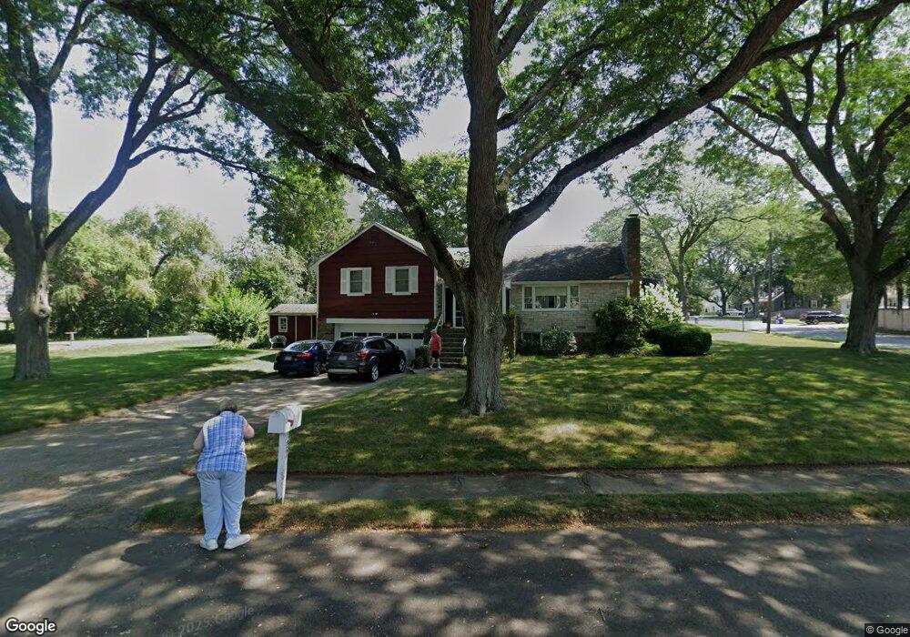 22 Fiske Rd, Wenham, MA 01984 - photo 1