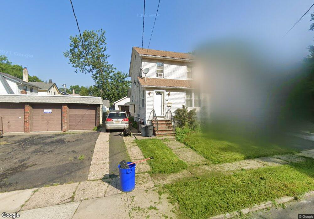 2072 Oliver St, Rahway, NJ 07065 - photo 1