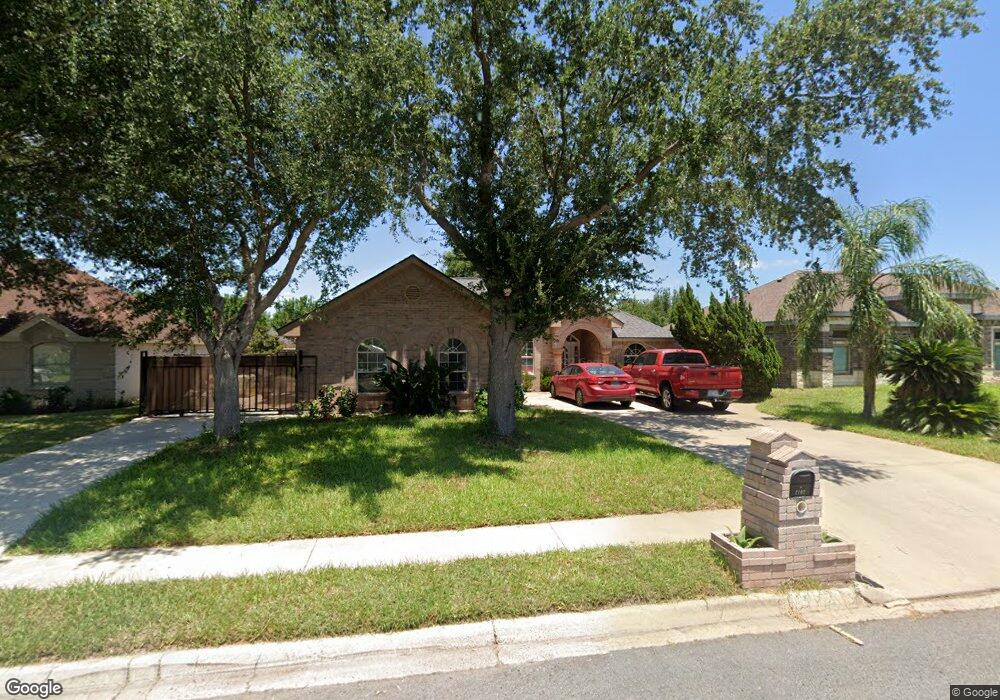 2102 Highland Dr, Weslaco, TX 78596 - photo 1