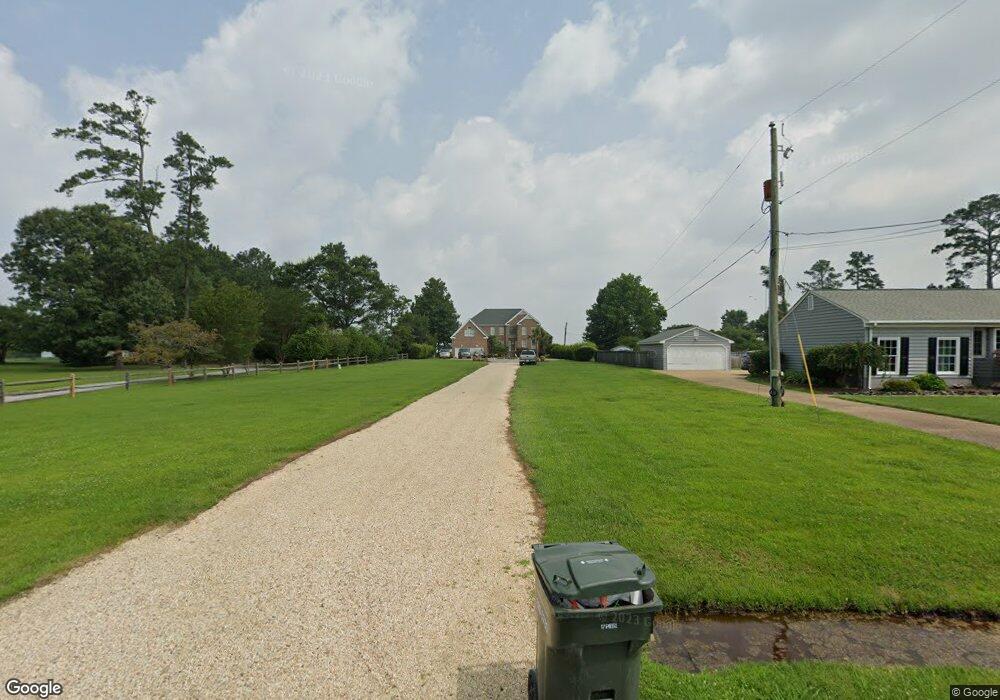 1500 Dandy Loop Rd, Yorktown, VA 23692 - photo 1