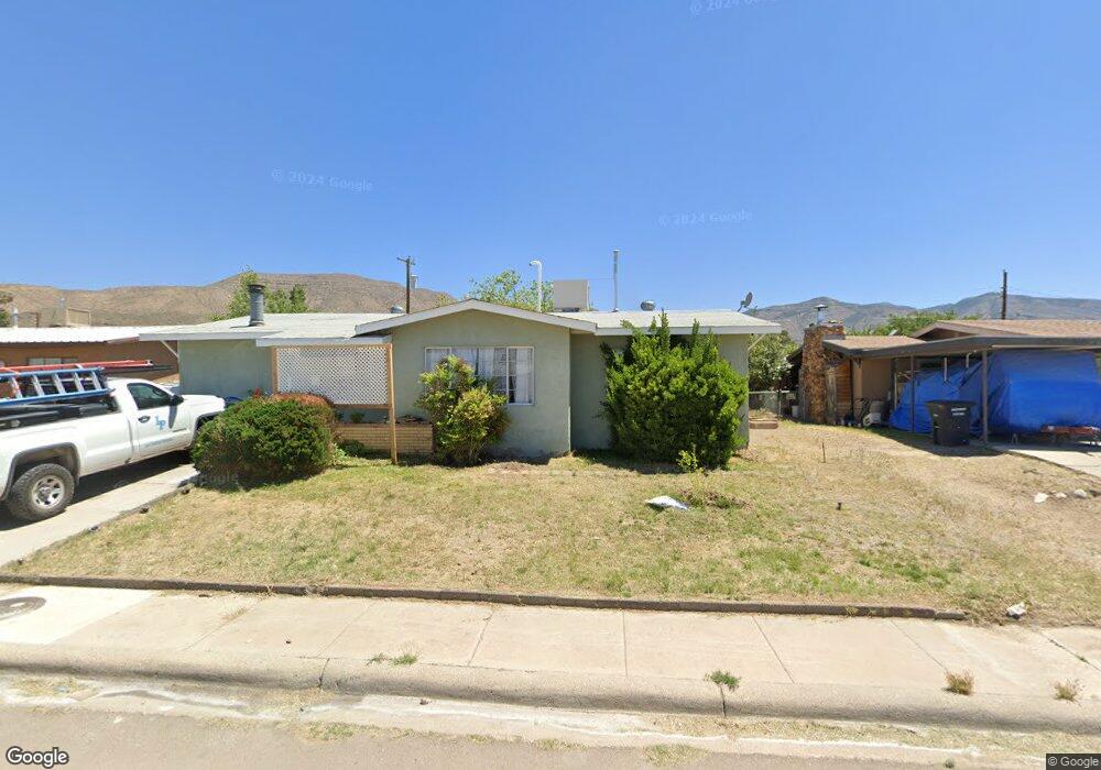 2408 Cambridge Ave, Alamogordo, NM 88310 - photo 1