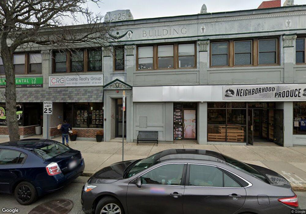 697 Broadway unit 1, Somerville, MA 02144 - photo 1