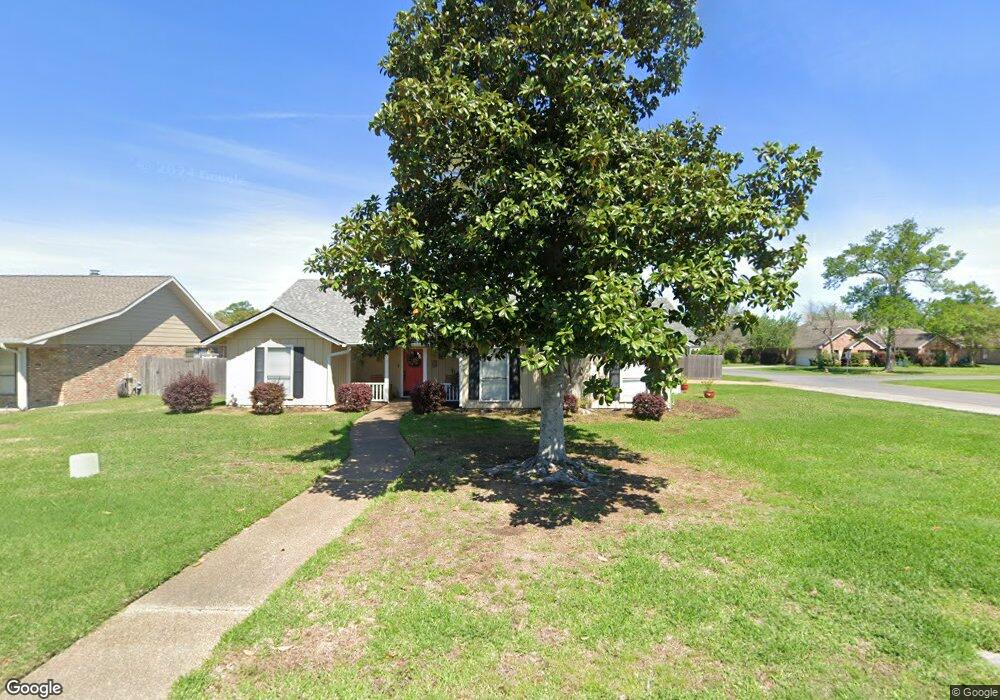 1500 Covey Ln, Lake Charles, LA 70605 - photo 1