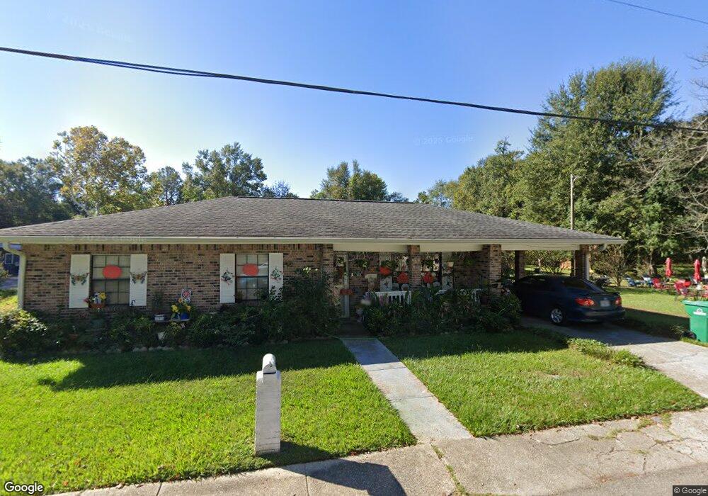 824 Fourth St, Picayune, MS 39466 - photo 1