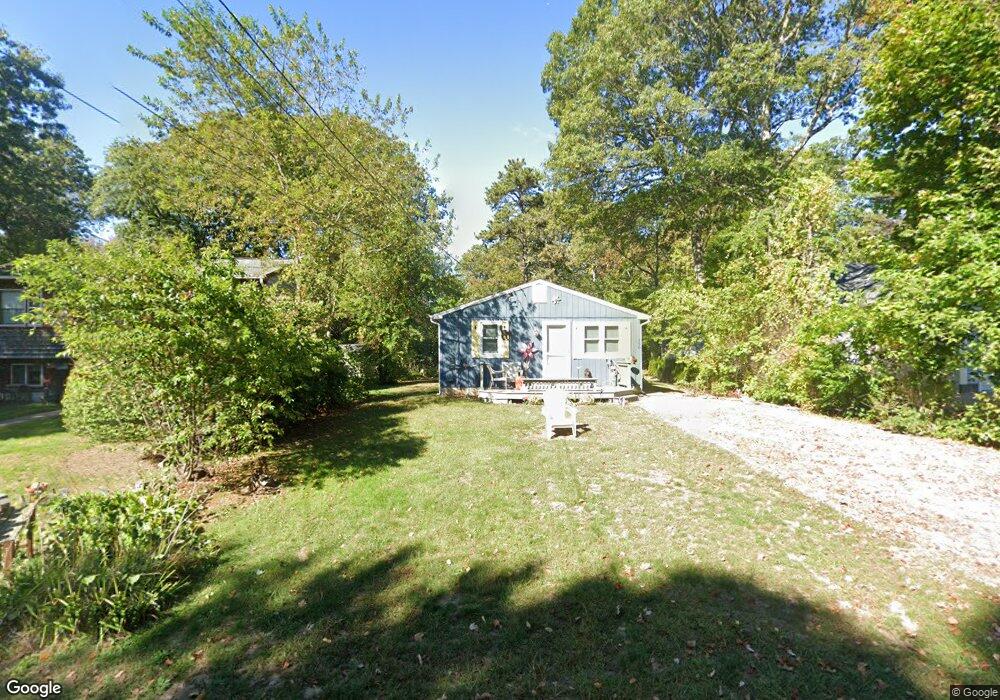 330 Holly Rd, Wakefield, RI 02879 - photo 1