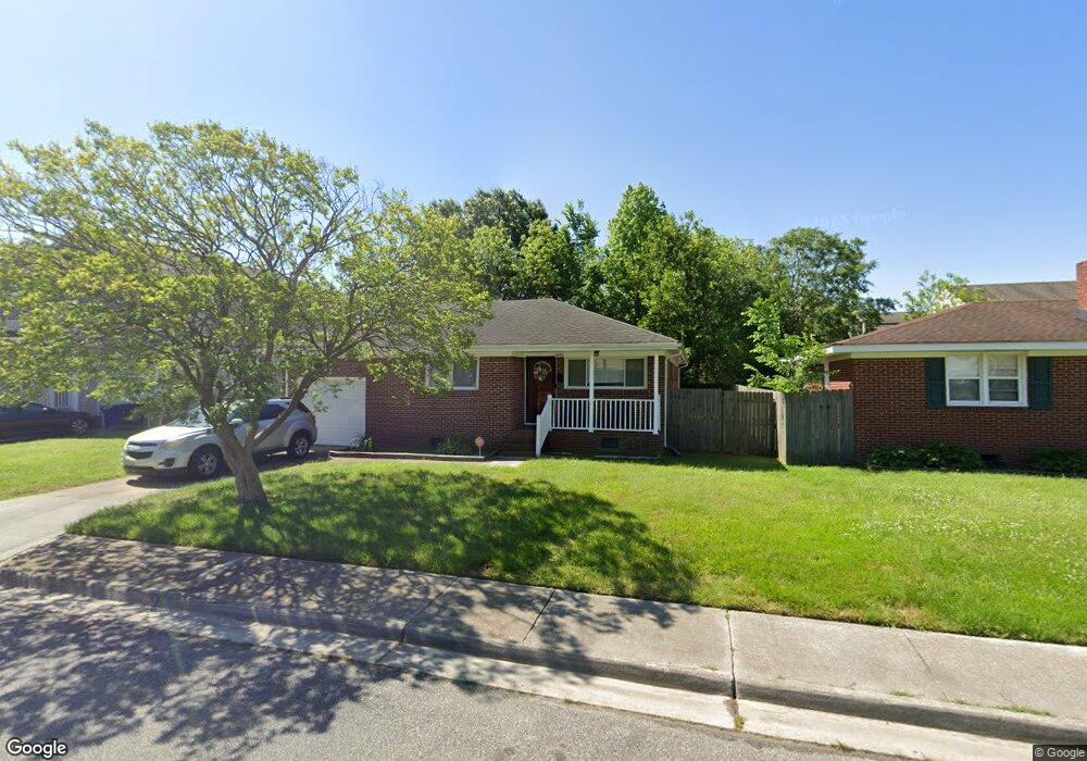 1015 Wilcox Ave, Portsmouth, VA 23704 - photo 1