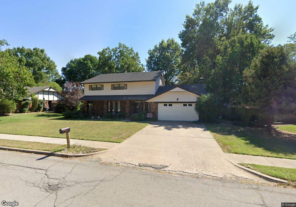 2317 Georgetown Dr, Bartlesville, OK 74006 - photo 1